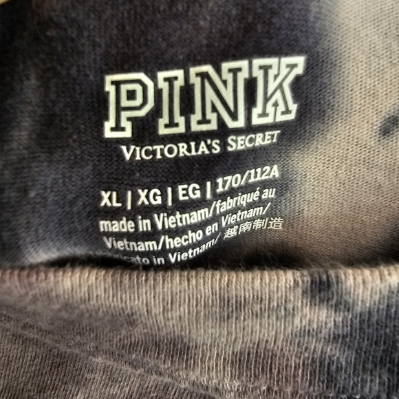 PINK Victoria's Secret Tie-Dye Short Sleeve Tee - Picture 3 of 5